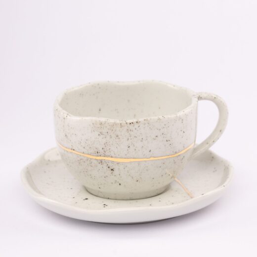 Speckled Kapucino solja i tacna